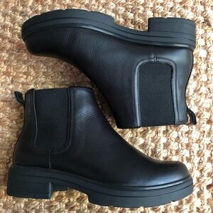 ABEO Vista Leather Chelsea Boot. Metatarsal. Size 9